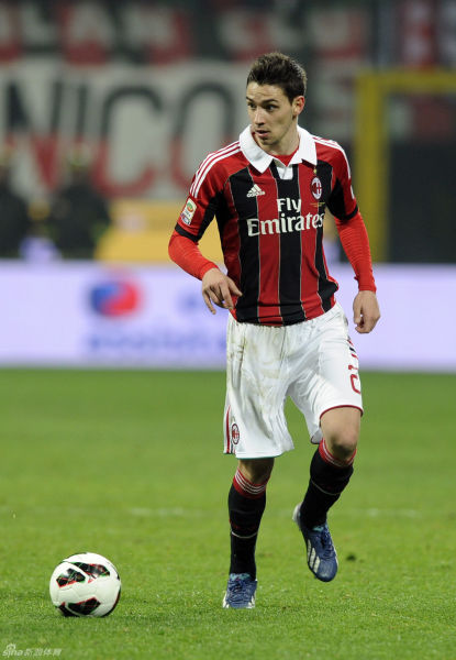 托马斯·弗兰克：热刺将在一月转会窗口大展拳脚（托马斯·弗兰克称热刺将在一月转会窗迎来大动作）