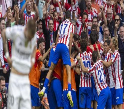 荣获马德里足协颁发的体育传奇奖，托雷斯晒图感谢马德里足协（托雷斯获颁马德里足协体育传奇奖，晒图致谢）