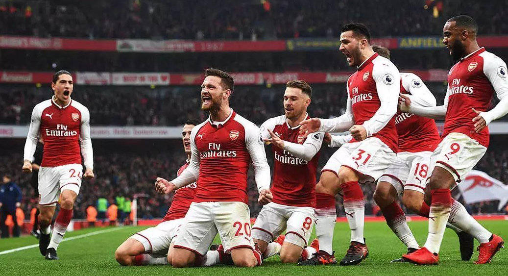 加拉塔萨雷0-1圣吉罗斯联合，普罗米斯-戴维制胜，云亚伊染红（圣吉罗斯联合1-0力克加拉塔萨雷，普罗米斯-戴维建功，云亚伊被罚下）