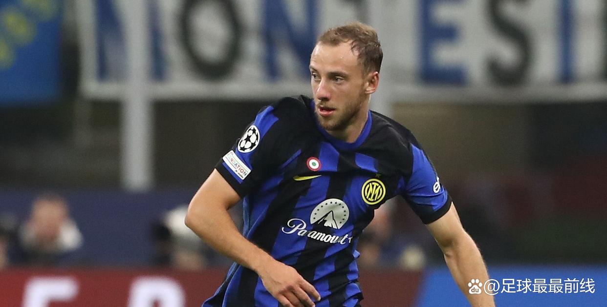 奥斯梅恩：对未能拿到世界杯入场券道歉，非洲杯目标是夺冠（奥斯梅恩为无缘世界杯致歉，非洲杯剑指冠军）