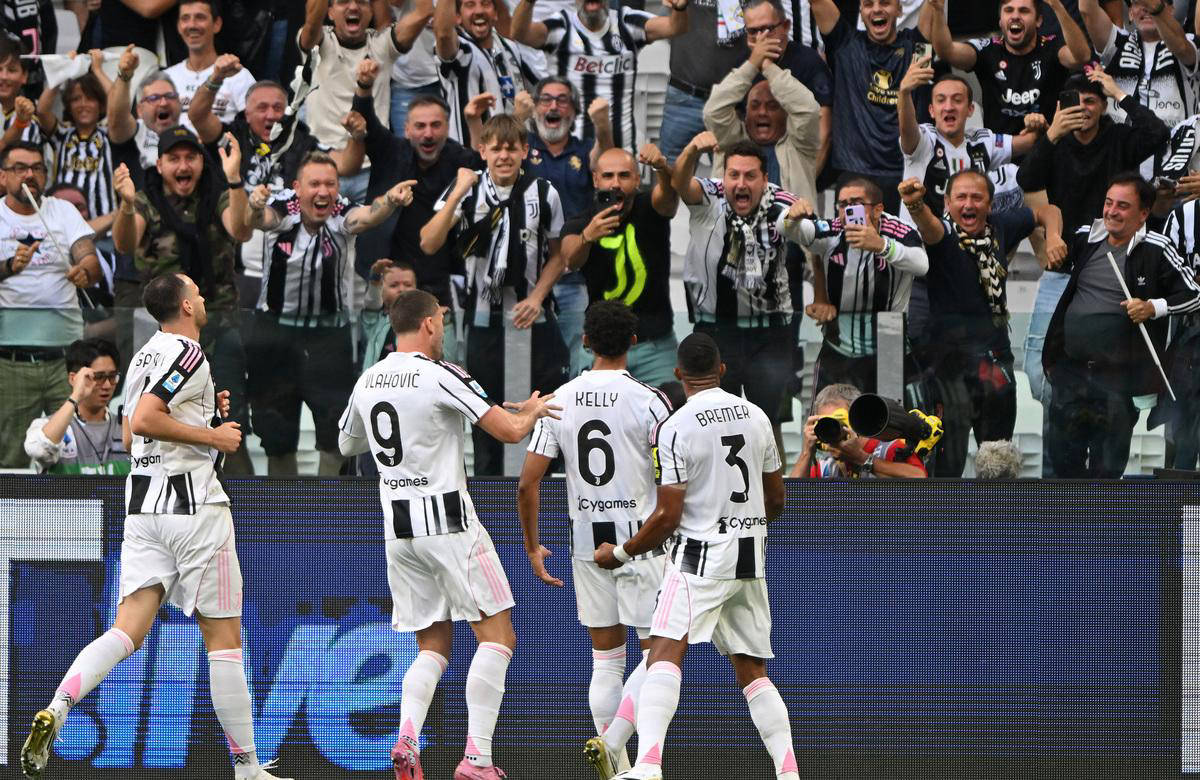 阿迪将发布多款国家队复刻球衣：德国致敬7-1，阿根廷梦回2006（阿迪即将推出多款国家队复刻球衣：德国致敬7比1，阿根廷重温2006）