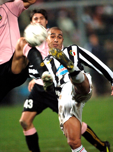 TA：马斯切拉诺已取得长足进步，将苏亚雷斯放替补席便是证明（TA：马斯切拉诺显著提升，将苏亚雷斯置于替补席即为明证）