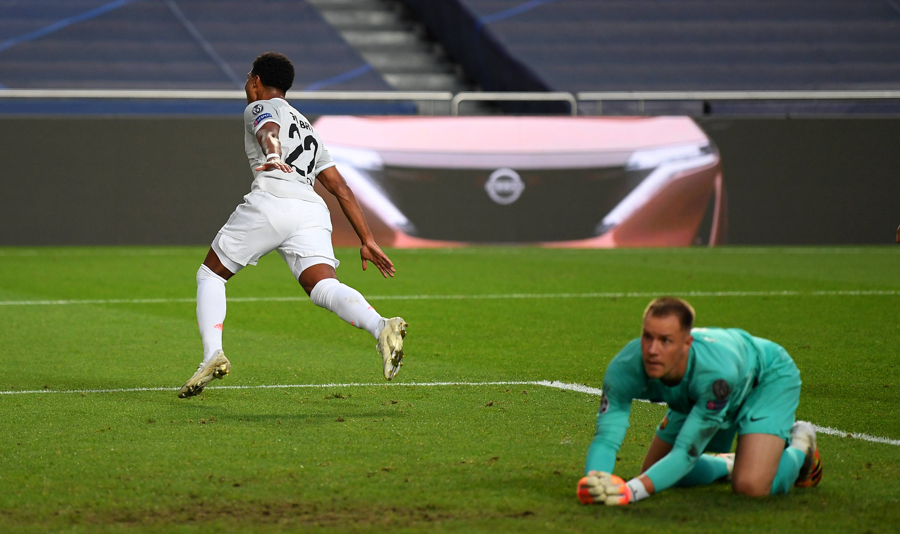 罗体：劳塔罗会进行轮休，皮奥和博尼或将在欧冠中携手首发（罗马体育报：劳塔罗将轮休，皮奥与博尼有望在欧冠联袂首发）