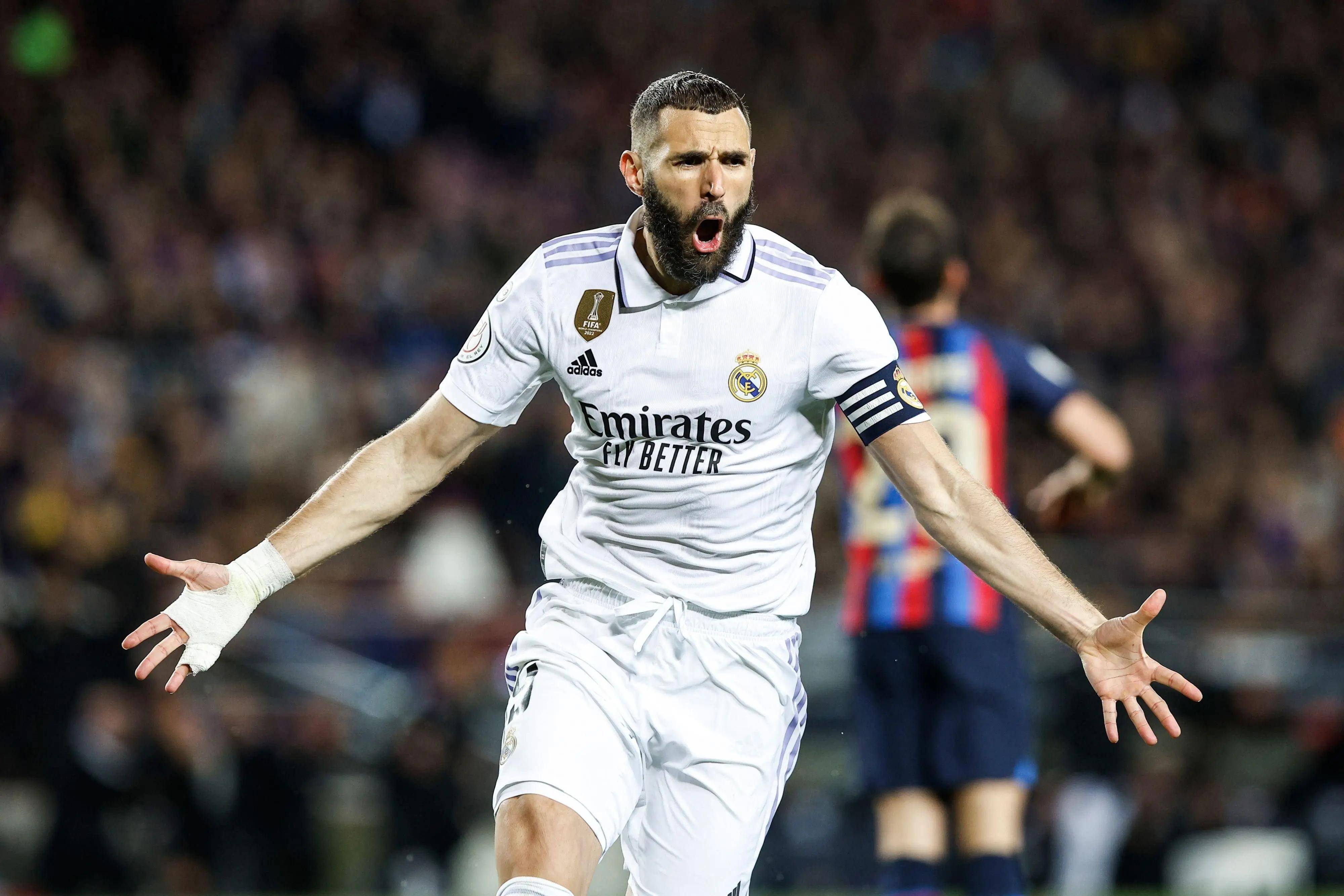 马克西姆：我曾为德泽尔比与萨索洛闹翻，愿追随他到任何地方（马克西姆：曾因德泽尔比与萨索洛决裂，我愿随他赴任何地方）