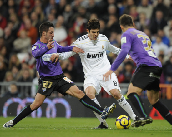 R.I.P.，哥伦比亚16岁小将在水坝游泳时溺亡，父亲为救他也不幸罹难（水坝游泳酿悲剧：哥伦比亚16岁小将溺亡，父亲施救亦遇难）